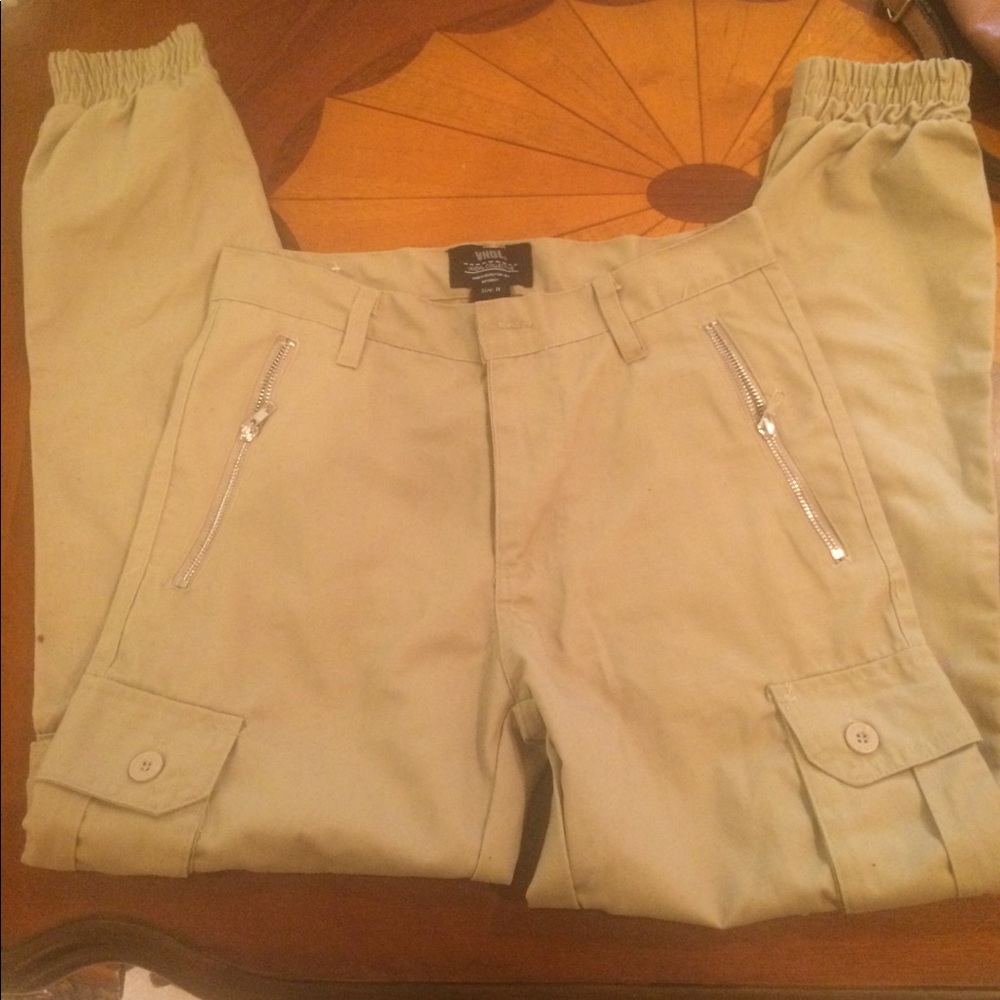 VNDL Khakis